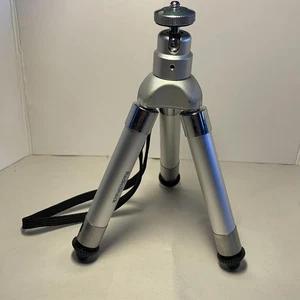 RadioShack Tabletop Mini Camera Tripod Ball Head Telescoping Legs 1/4-20 Mount - Picture 1 of 11
