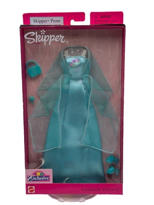 De colección Nuevo en Paquete Barbie Fashion Avenue 2001 PATRÓN Estilos de Baile de graduación 50148 NRFB Juguetes R EE. UU. Foto 1 de 4