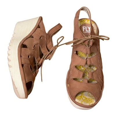 Sandalia de cuña Fly London Yexa gamuza rosa talla EU 39, US 8-8.5 Foto 1 de 4