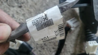 Arnés de cables para puerta Dodge Journey RR 2011-2016 68067015AB con motor y antena  Foto 1 de 3