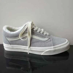 Vans Women's Old Skool Cozy Hug Suede/Faux Fur Sneaker in Drizzle/Marshmallow - Picture 1 of 12