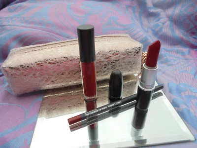 MAC SNOW BALL Lip Bag  NEU  - Bild 1 von 4