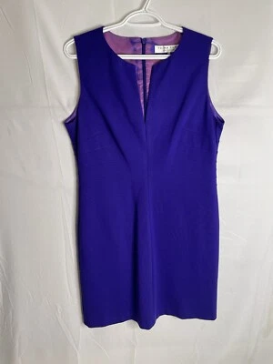 Vestido Trina Turk feminino tamanho 10 estilo bainha sem mangas roxo comprimento do joelho 883 - Imagem 1 de 4