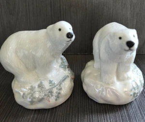 Pfaltzgraff Holiday Collectibles Polar Bears Salt Pepper Shaker Set - Picture 1 of 5
