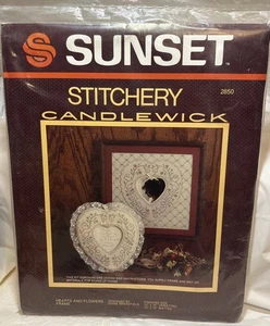 Hearts And Flowers Stitchery Candlewick Kit Pillow Or For Frame #2850 Vintage - Picture 1 of 5