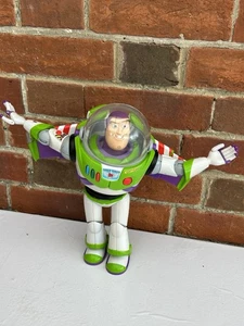 Figura parlante Buzz Lightyear Thinkway Toy Story 12" patente cabeza pendiente movimientos - Imagen 1 de 16