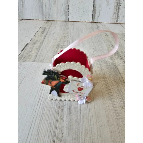 Primitive katherines Valentine's mini basket decor shabby chic Cover