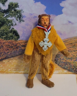 MEGO Mago de Oz León Cobarde Bert Lahr 8" Figura MUÑECA 1974 COMPLETA con medalla Foto 1 de 4
