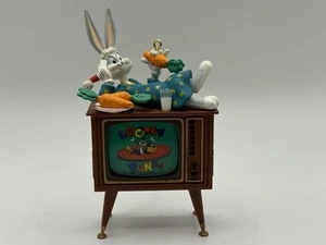 Adornos de colección Looney Tunes Bugs Bunny en la parte superior de TV Matrix 1996 caja original - Imagen 1 de 9