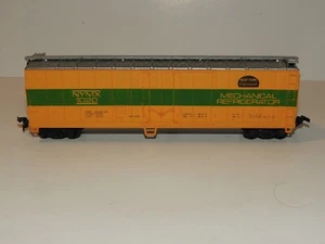 HO scale NEW YORK CENTRAL #1020 MECHANICAL REFER 50' - Picture 1 of 6