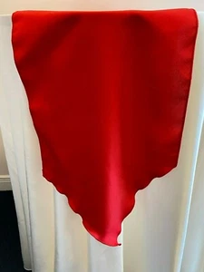 Poly Premier 13"x 90" Red Table Runner With Pointed Ends - Picture 1 of 3
