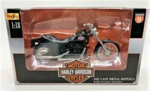 MAISTO HARLEY DAVIDSON SERIES 9 2000 FXSTB Night Train 1/18 - Picture 1 of 1
