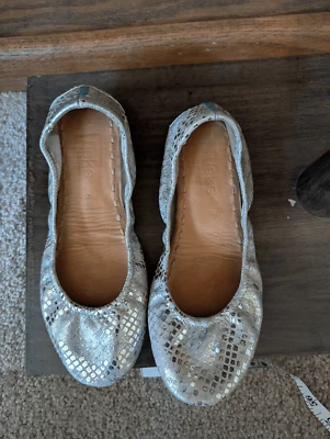 Tieks Romantic Blush Metallic Leather Ballet Flats Size 6 Beige Snake Foldable - Imagem 1 de 4
