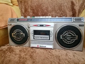Vintage Decorative Wooden Radio – Classic Style – Collectible Piece - Picture 1 of 10