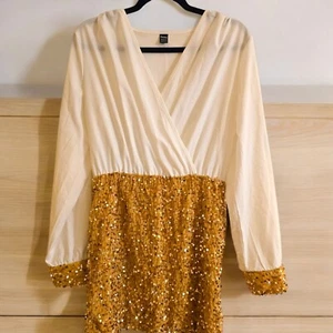Dreimp Wrap Style Top w Gold Color Sequins Short Dress Long Sleeve Large (800) - Picture 1 of 7