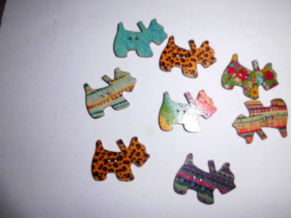 Kinderknöpfe aus Holz - 8 bunte Hunde (2) - Bild 1 von 1