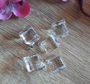 Lot of 5 charms, cube ice pendant approximately 1.2 x 1.2 cm. - Picture 1 of 1