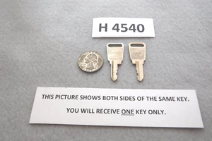 Honda NOS ignition key pre-cut # H 4540 H4540 for 1960's '70's Hondas Z50 CT70 + - Bild 1 von 2