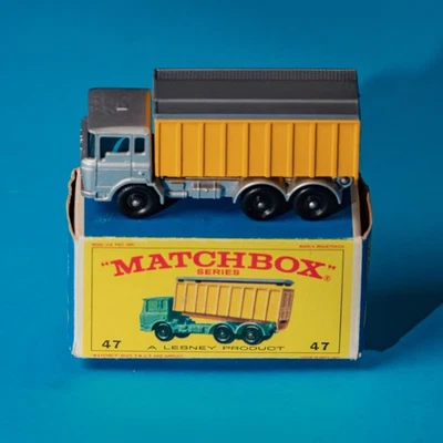 Matchbox Regular Wheels / MB 47 C2 / DAF Tipper Container Truck / 1968 MIB - Image 1 of 4