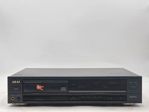 Akai CD-32 Compact Disc Player - Aktiv, Kein Zubehör - Bild 1 von 14