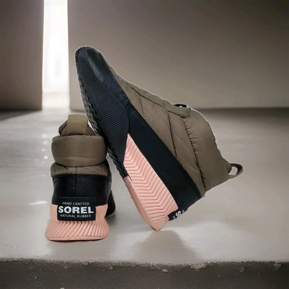 Botas para mujer Sorel Z31129 Out 'N About III verde hinchado con cremallera talla 10 M Foto 1 de 4