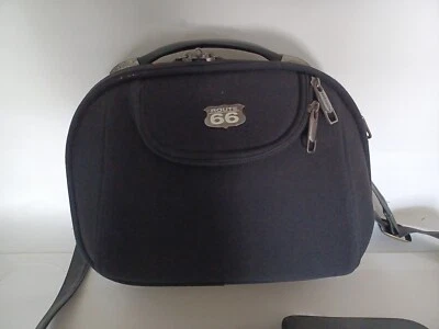 Route 66 Genuino Cosmético Negro Cuerpo Duro Estuche de Viaje Bolso con Correas de Cuero Foto 1 de 4