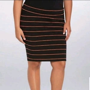 Falda para mujer Torrid elástica negra y roja talla 1 1XL - Imagen 1 de 4