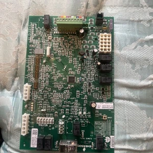 Goodman EMERSON PCBKF103 Furnace Control Circuit Board 50C51-290-01 B21 - Picture 1 of 5