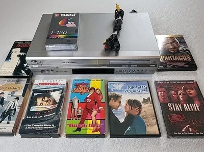 JVC HR-XVC33U VCR DVD Player Recorder 4 Head HiFi NO REMOTE-FREE GIFTS E104 - Image 1 of 4