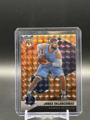 2020-21 Panini Mosaic Reactive Orange Jonas Valanciunas #94 Memphis Grizzlies - Image 1 of 2