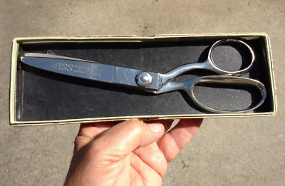 Vintage Wiss Model C 9 inch steel pinking zig-zag cut shears scissors Newark USA - Image 1 of 4