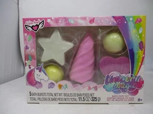 Fashion Angels Unicorn Magic Bath Fizzy Set - Picture 1 of 2