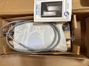 Neu NOS Mack Aerodymanic beheizbarer elektrischer 72QS4183P2 Moto Spiegel 8-4412 - Bild 1 von 4