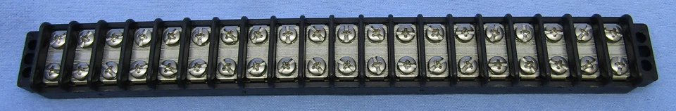 13-1520, Philmore 20 Position Dual Row Terminal Block Barrier Strip ~ 30A @ 300V - Image 1 of 1