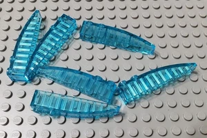 LEGO Lote de 6 pendientes curvas translúcidas azul claro 6x1 - Imagen 1 de 1