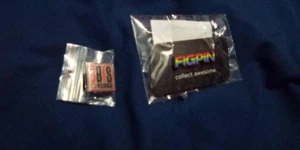 Emaille Pin Logos: Figpin L45 (Pride), BigBadToyStore BBTS 25th Anniversary - Bild 1 von 2