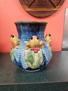 Frog large pottery vase with holly and berries vintage 9 inch tall - Picture 1 of 5
