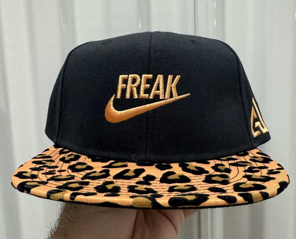 Nike Unisex Giannis Zoom Freak 1 Black Hat Leopard Safari Print Cap CQ8349-010