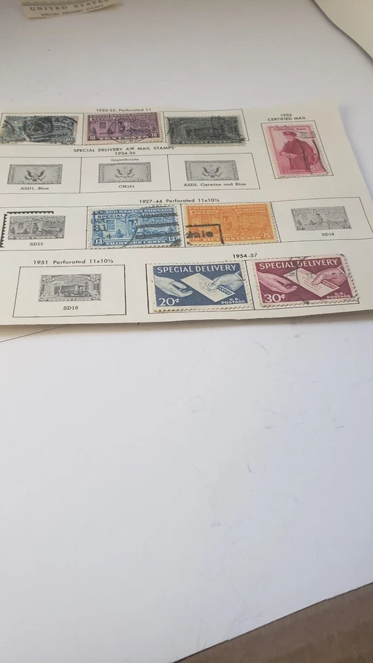 7 Vintage Special Delivery Stamps 1922-1925, 1927-44,1954-57. 1 Certified Mail - Image 1 of 4