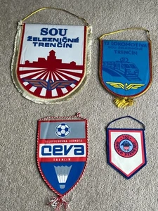 4 Badminton Pennants from Slovakia, 1990's Sou Zeleznicne Trencin etc - Picture 1 of 3