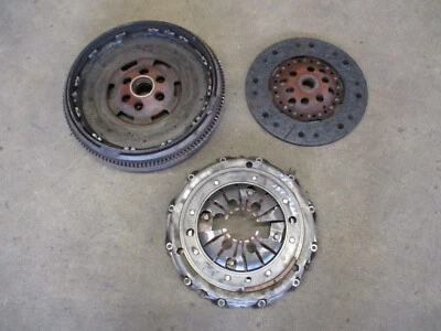 Schwungscheibe Audi A3 8L TT 8N VW Golf 4 1.8T Schwungrad Kupplung 06A105264C - Изображение 1 из 4