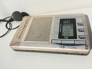 AIWA CR-DS705 Radio Receiver 3Band FM/AM/TV Retractable Headphone Auto Area Bank - Picture 1 of 11