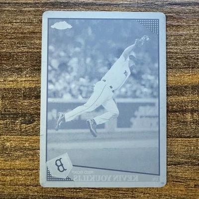 2009 Topps Chrome Kevin Youkilis #31 Magenta Printing Plate #1/1 Boston Red Sox - Image 1 of 2