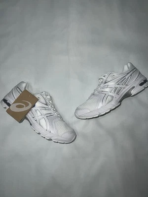 Asics Gel-1130 - Bianche e Argento - Taglia EU 42 - US 8.5 - UK 7.5 - 26.5 CM - Immagine 1 di 4