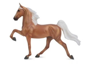Breyer Horse 2023 classic Palimino saddlebred new in stock - Picture 1 of 1