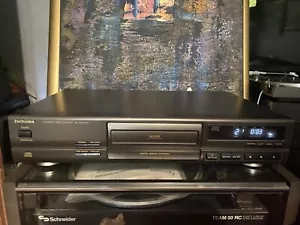 Technics SL-PG 370A CD Player - Picture 1 of 13