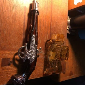 Vintage Avon Packard Roadster, Pistol Bottles Lot Of 2 Empty - Picture 1 of 10