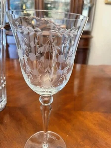 TOALLA RARA Cristal Grabado Tallo Vaso de Vino VIDES FLORES NOS - Imagen 1 de 12