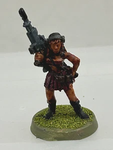 Warhammer 40K Classic METAL Warrior Woman Colonel Schaeffer's Last Chancers OOP - Picture 1 of 3