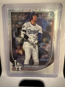 Shohei Ohtani 2025 Bowman Chrome Mega Box MOJO REFRACTOR #17 -LA Dodgers - Picture 1 of 10